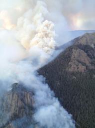Smoke column of fires taken on June 16. (Courtesy: Inciweb)