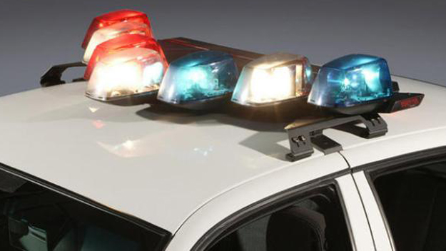 This image has an empty alt attribute; its file name is generic-police-image.jpg