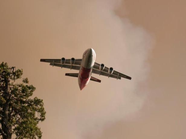 Photo by Kari Greer via Inciweb